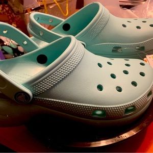 W10 Classic platform Crocs- Turquoise